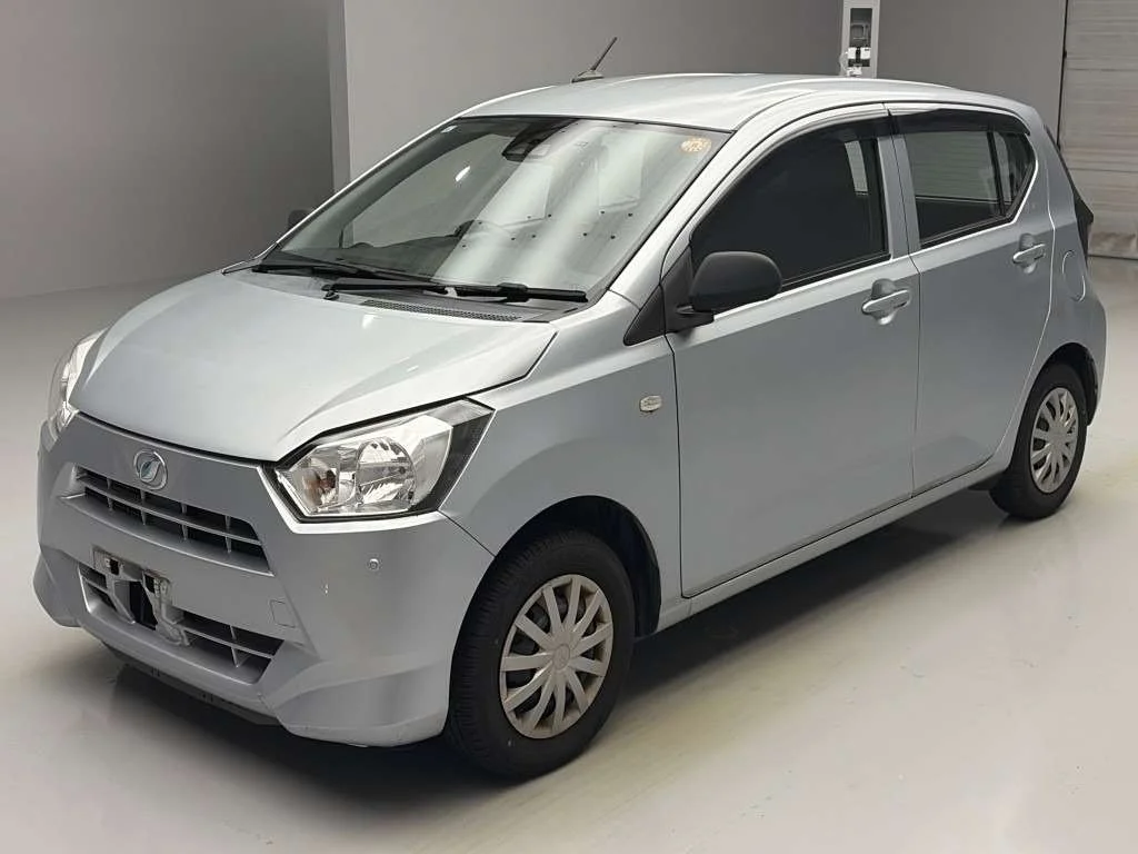 Daihatsu Mira e:S LA350S 2021